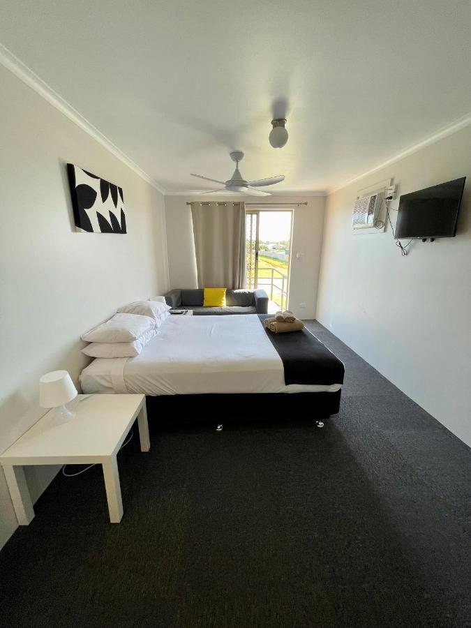 Geraldton'S Ocean West Holiday Units & Short Stay Accommodation Zimmer foto