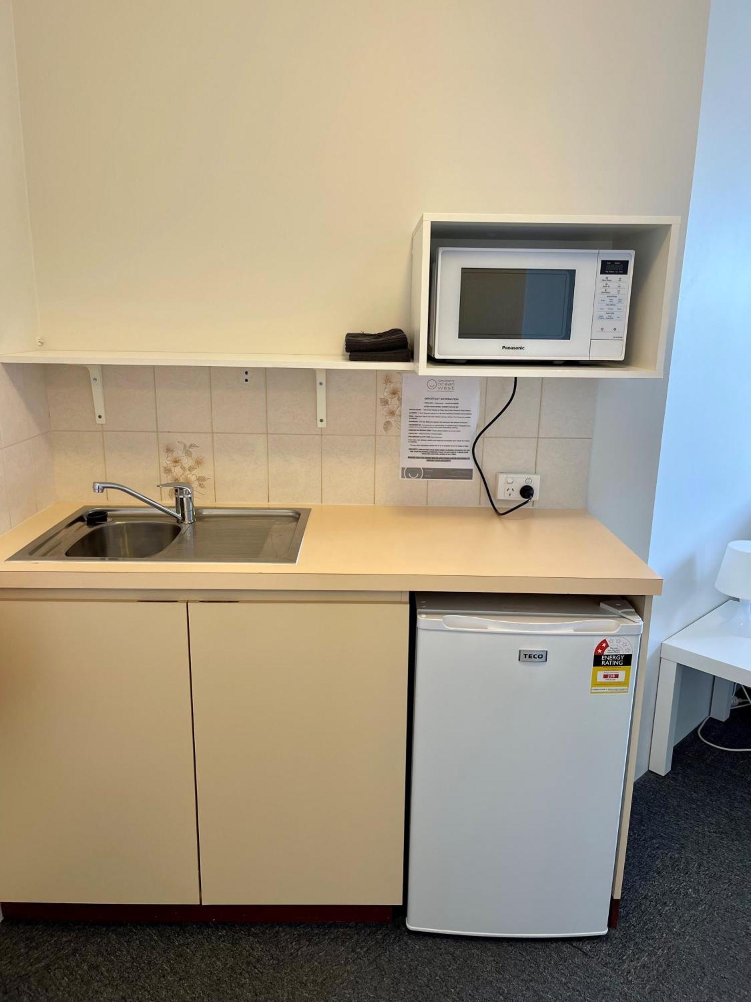 Geraldton'S Ocean West Holiday Units & Short Stay Accommodation Zimmer foto